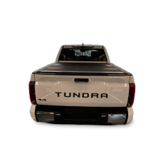 Жесткая четырехсекционная крышка Toyota Tundra 5.5 (2022+)