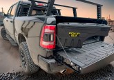 Бокс для пикапа Dodge Ram 5.8 ПОВОРОТНЫЙ PICKUPBOX (ЛЕВЫЙ) Бокс для пикапа Dodge Ram 5.8 ПОВОРОТНЫЙ PICKUPBOX (ЛЕВЫЙ)