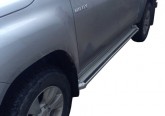Пороги с подсветкой Toyota Hilux VII Vigo