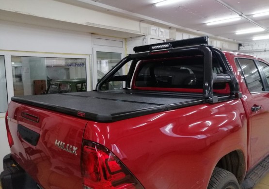 Дуга со стоп-сигналом Toyota Hilux Revo (2015+) (RBA-BKRV15) Чёрная