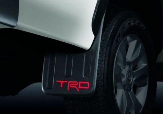 Брызговики  "TRD" Toyota Hilux Revo 2015+ (TYE0145)